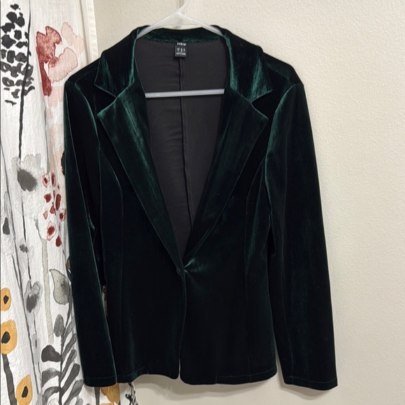 Women’s Chiquease Lapel Neck Single Button Green Velvet Blazer & Skirt Set. Sz M - Picture 6 of 16